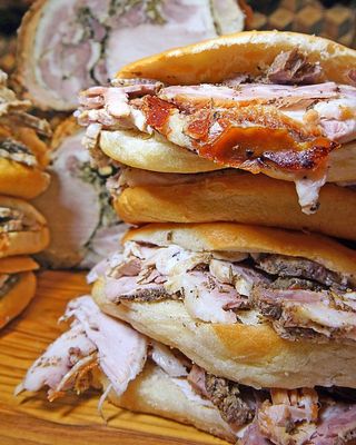 Porchetta e cipolla agrodolce