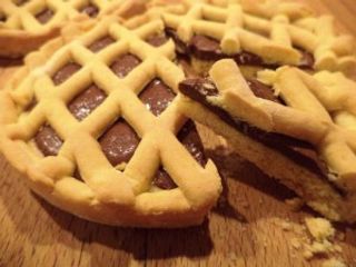 Porzione crostata gianduia