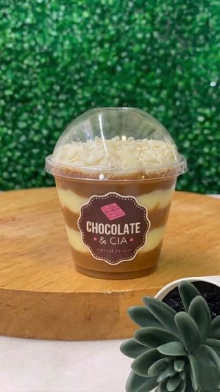 Bolo de Pote Doce de Leite