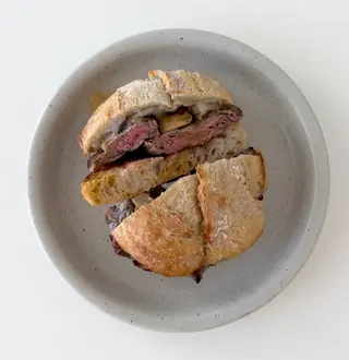 Prego no Pão