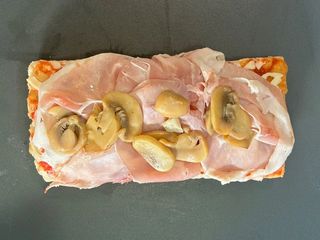 Prosciutto e funghi