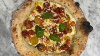 Provola e pepe ai tre pomodori