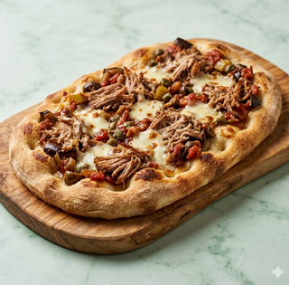 Pinsa pulled pork, caponata, provola affumicata