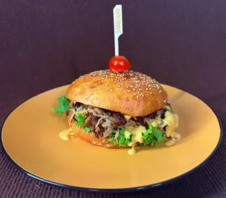 Pulled pork burger