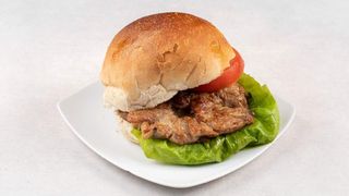 Punjeni pileći batak 300 g