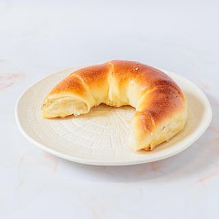 Puter kifla sa kiselim testom 0,100g