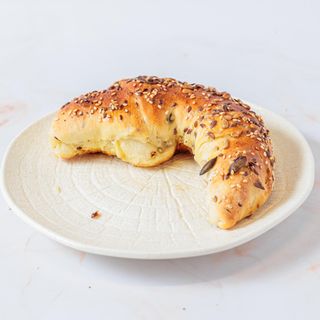 Puter kifla sa semenkama od kiselog testa 0,100g