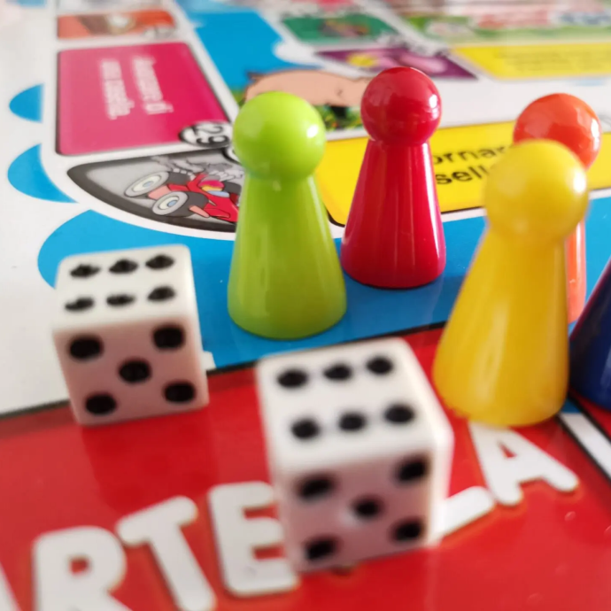 Puzzles & Board Games