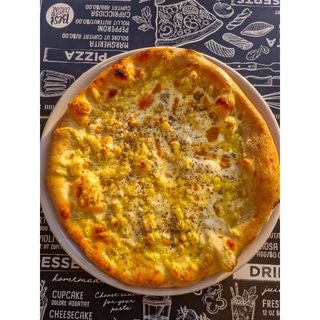 Quattro Formaggi pizza