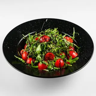 Rukola s cherry rajčicama