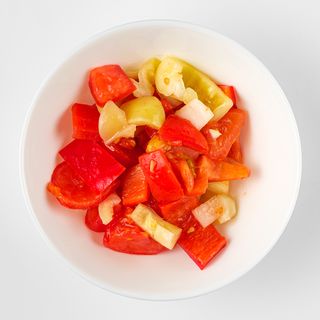 Rajčica i paprika salata