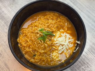 Рамён классический острый (500г)