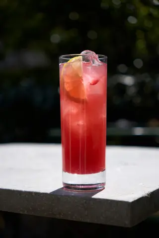 Raspberry lemonade