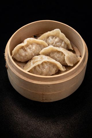 RV02 - Ravioli al vapore con maiale e cipolla