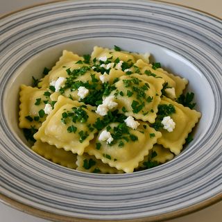 Ravioli ricotta spinach