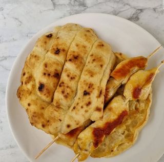 Ražnjići pileći u lepinji