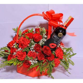 Red Basket With Sweet Lips