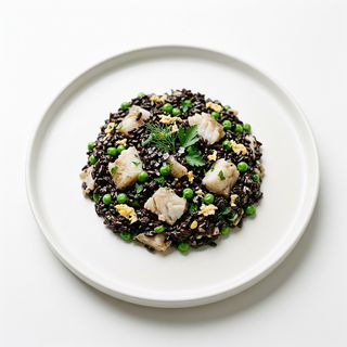 Riso nero con pesce