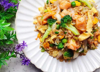 39 鸡肉炒饭Riso Saltato con pollo