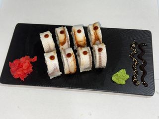 Ролл Филадельфия с угрём (270г)