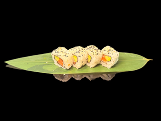 S3 Uramaki de Salmão e Abacate