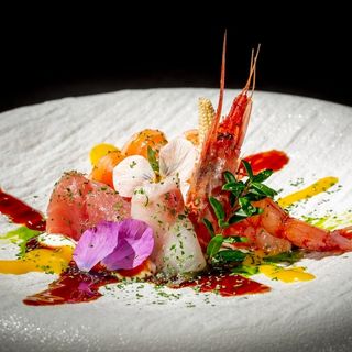 S6. Sashimi burrata truffle special