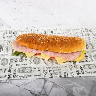 Sendvič sa šunkom i sirom