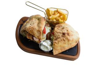 Sendvič sa piletinom i slaninom, 500g
