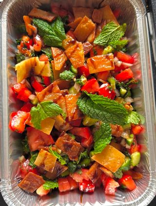 Salada Árabe (Fattoush)