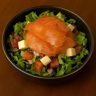 Salada de Salmão