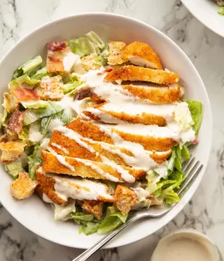 Salade Crispy Chicken Caesar