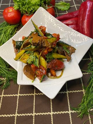 Салат из языка (150г)