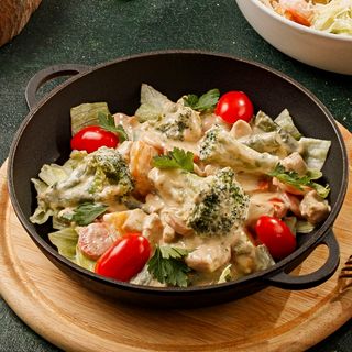 Теплый салат/ Salată Caldă