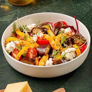 Салат с хрустящей баклажаном/ Salată cu Vânătă Crocantă