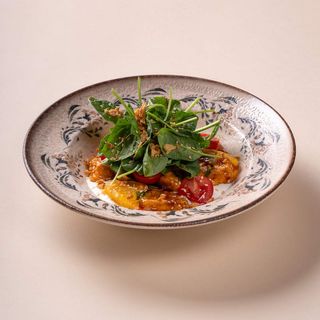 Salata sa hrskavim patlidžanom 300g