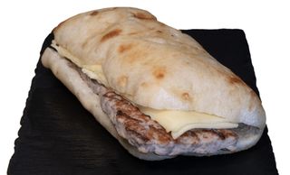 Salsiccia e formaggio