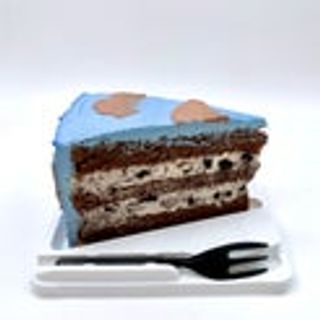 Salty Oreo cream cake