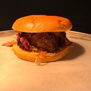 Sandes de Peito Bovino (Brisket)