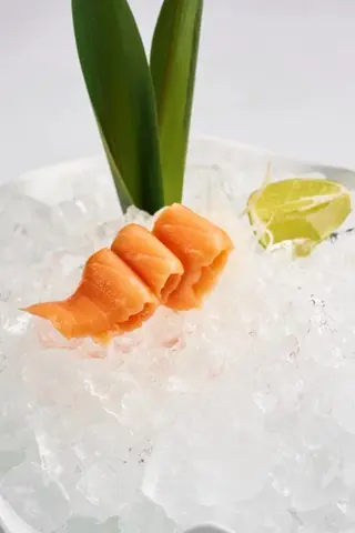 Лосось сашими (50г)