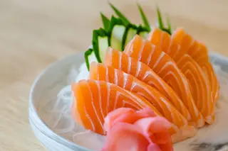 Sashimi salmone 4 pezzi