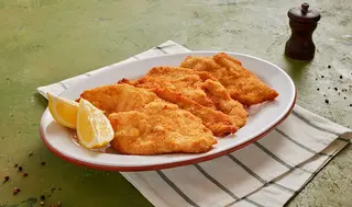 Schnitzel de Frango com Molho à Escolha