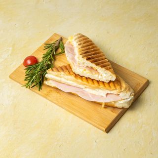 Sendvič sa pilećim prsima