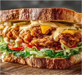 Sendvič s pohanom ribom 250 g
