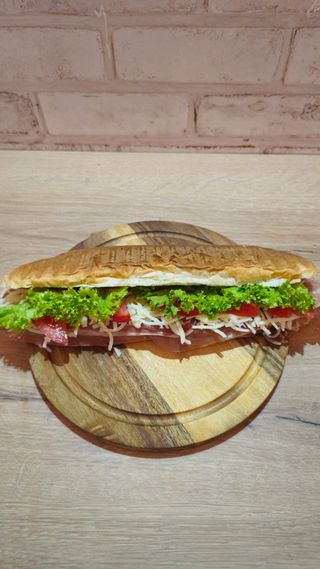 Sendvič sa pršutom