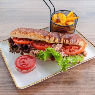 Sendvič sa tunjevinom