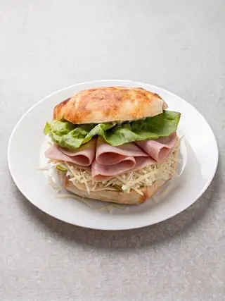 Sendvič sa šunkom