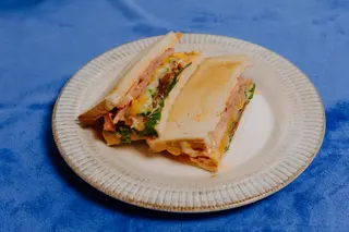 Сэндвич ветчина айоли (240г)