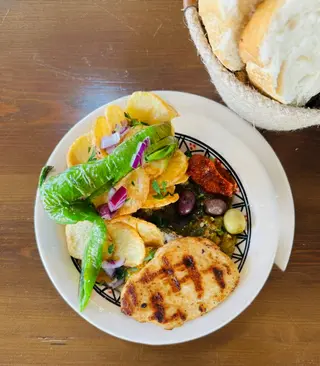 Shan Kaftaji Escalope