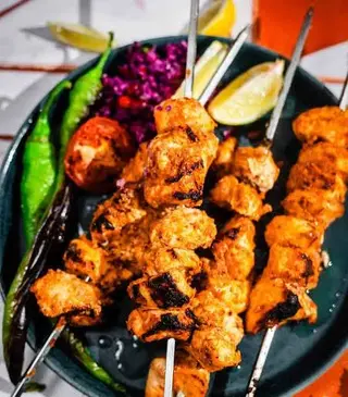 Shish tavuk