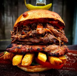Signature Arya Burger